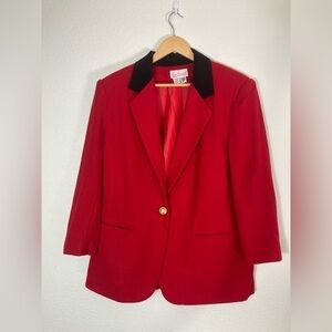 Block Island Petites by Marina Pappas 100% pure wool red blazer suit coat gold